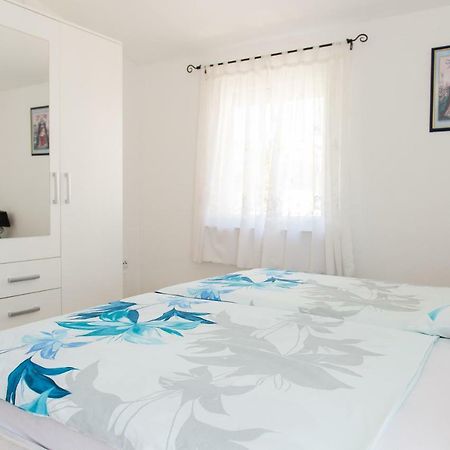 Apartment Ella Rogoznica  Extérieur photo
